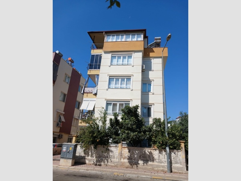 Ahatlı Mahallesinde Satılık Daire 2+1